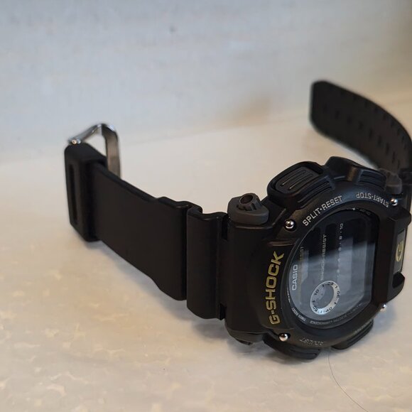 G Shock digital in nearly new condition. - Picture 4 of 10